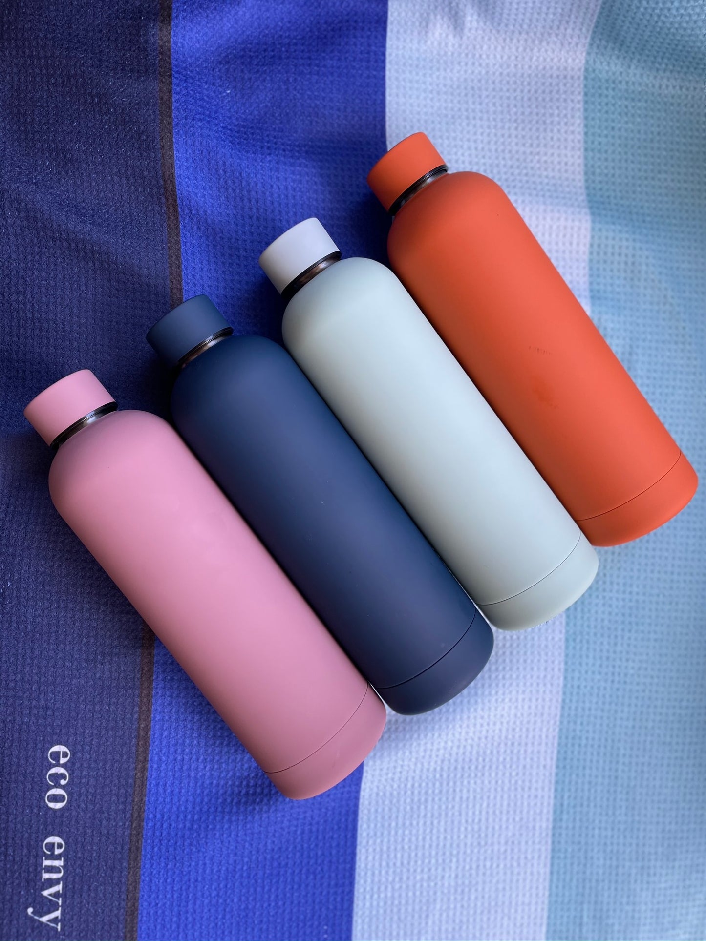 750mL Stainless Steel Water Bottle | Icy Mint